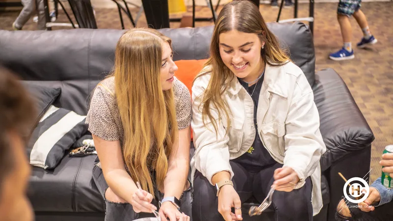 Momento real dos adolescentes da Igreja Hope Sarasota (foto 4)