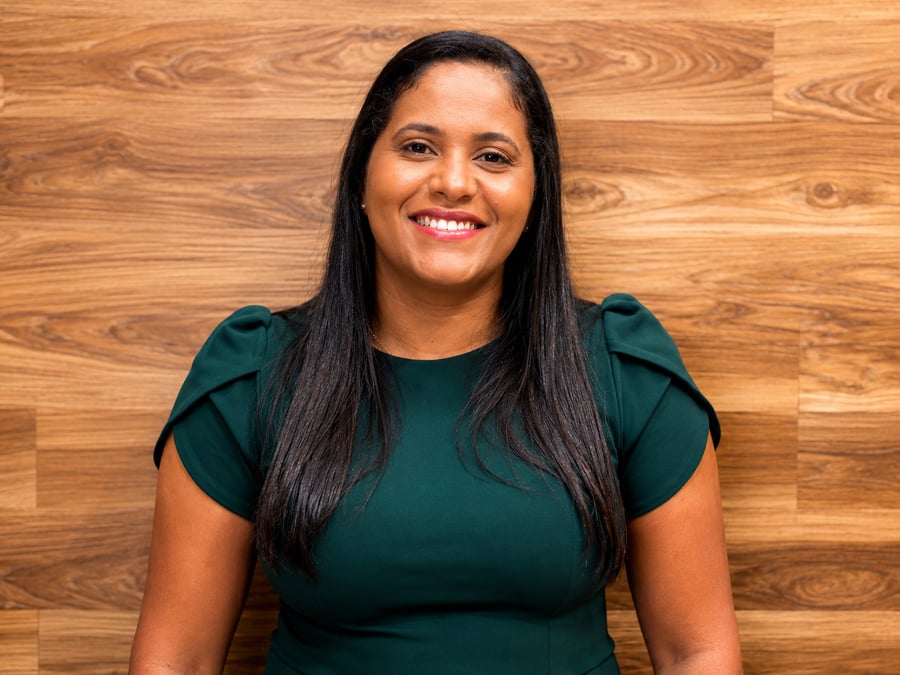 Juliara Souza — Diretora de Serviços Sociais · Missão na Igreja Hope Sarasota