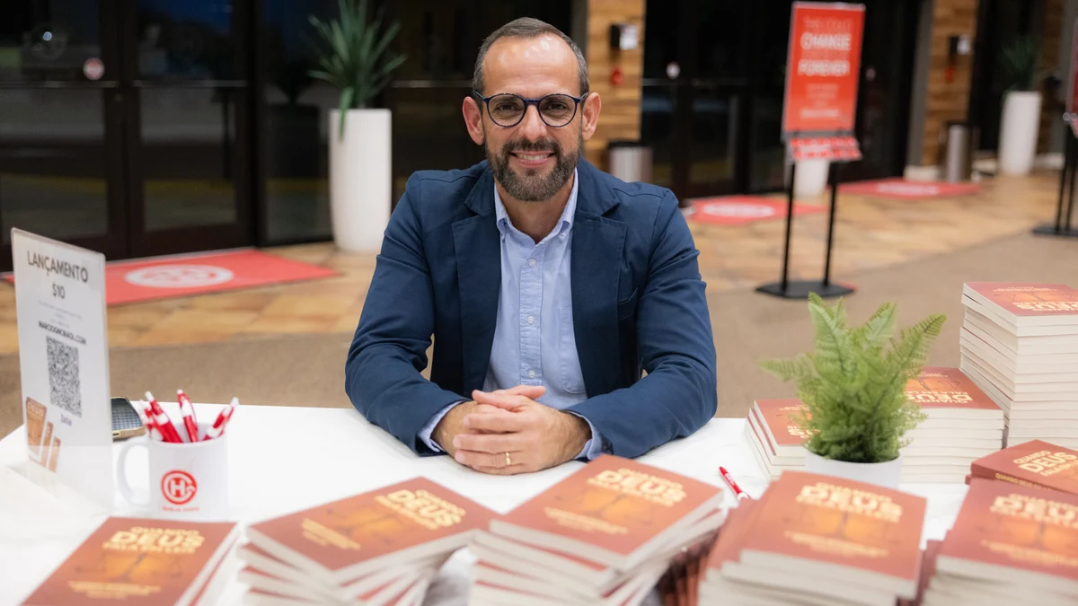 Lançamento do livro — Pastor Márcio Gonçalves · Igreja Hope Sarasota — foto 8