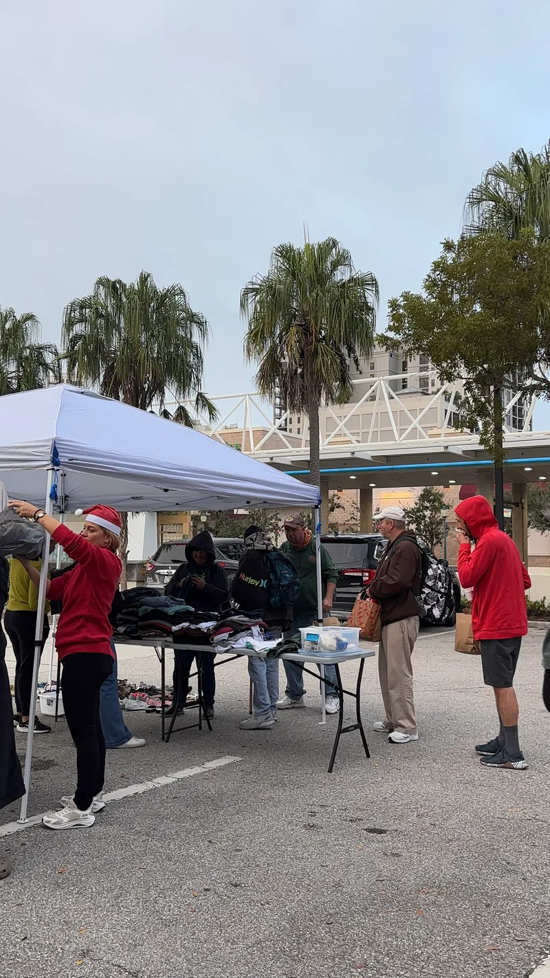 Café com Moradores de Rua — Igreja Hope Sarasota