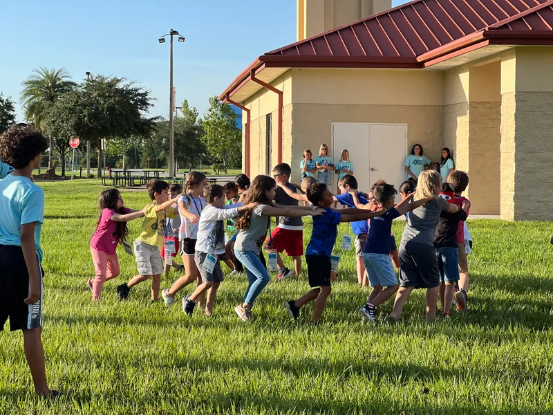 Servir na Igreja Hope Sarasota — voluntários no ministério
