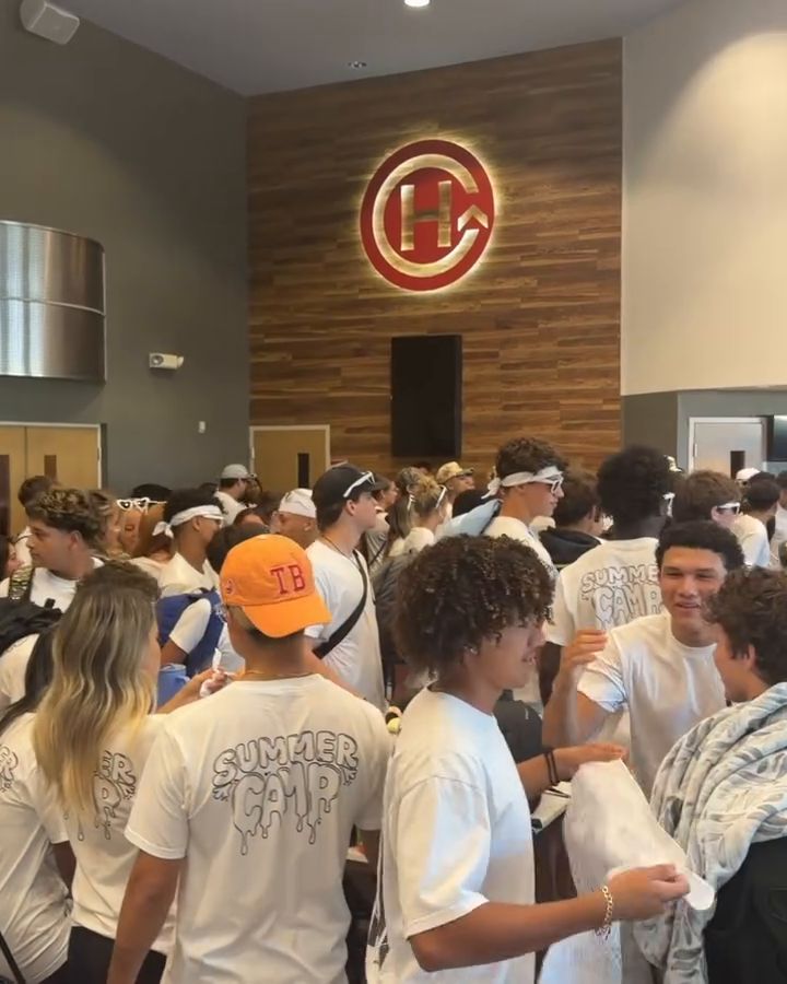Camp 2026 — Adolescentes da Igreja Hope Sarasota (vídeo 3)